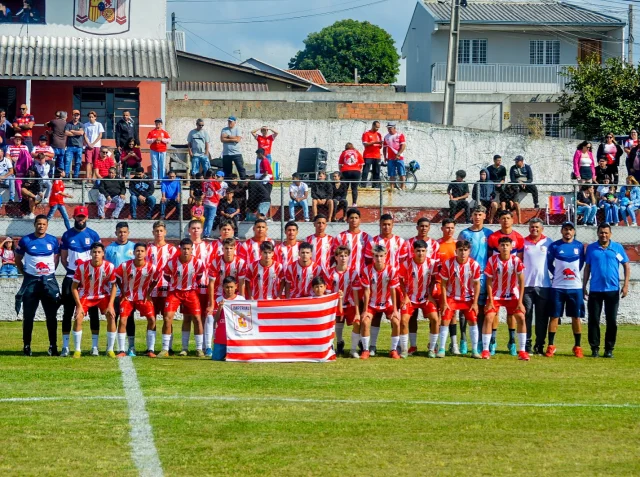 IMPERIAL VICE CAMPEÃO SUB17 DA LIGA DE FUTEBOL DE COLOMBO.

@imperialfcoficial